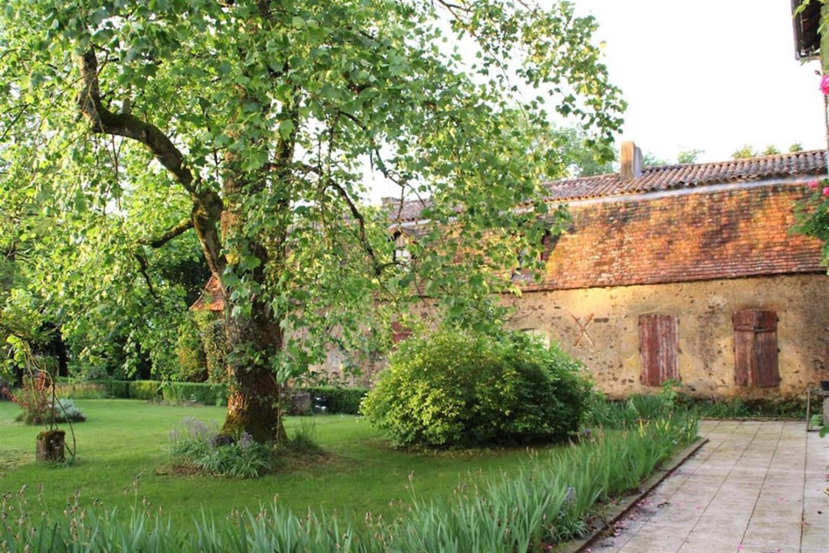 Le Clos Du Gue Pressac Номер фото