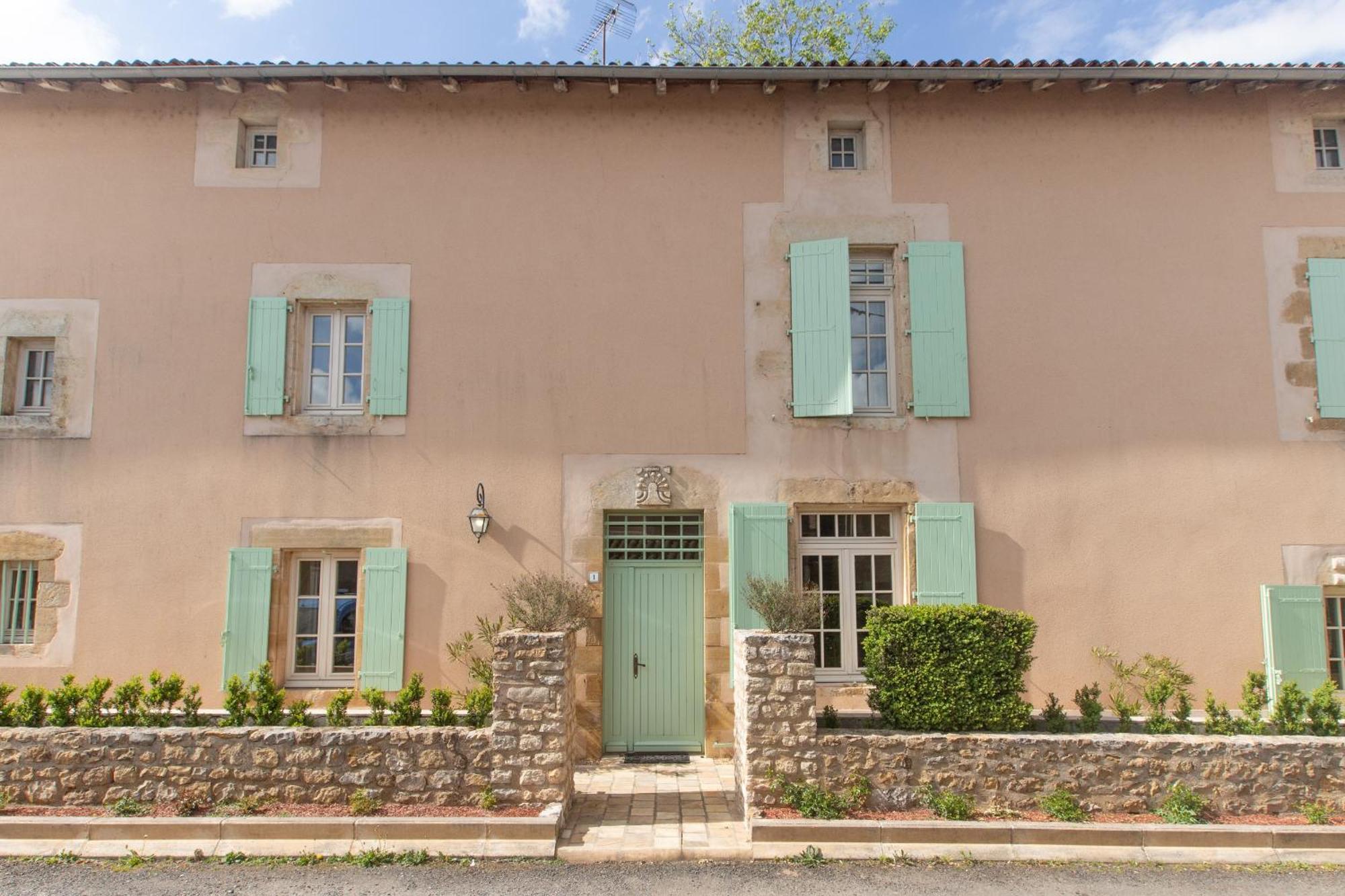 Le Clos Du Gue Pressac Екстер'єр фото